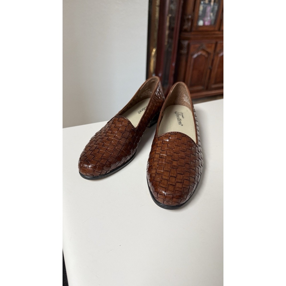 Trotters Liz Womens 6.5 N Brown Woven Leather Loafers Flats Basket Weave Brazil